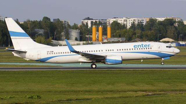 SP-ENM:Boeing 737-800: